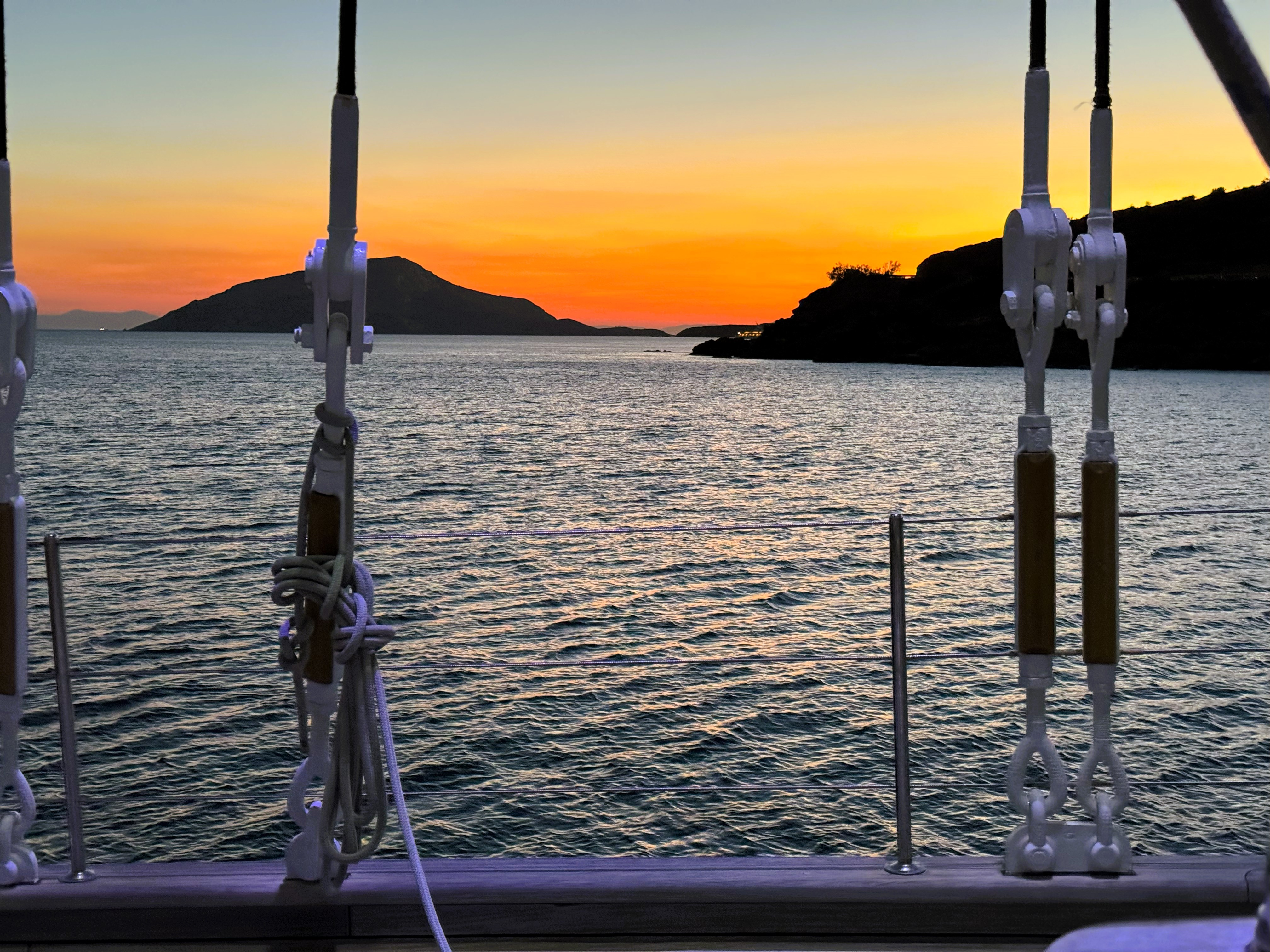 Abendstimmung an Bord der RHEA am Kap Sounion (Juli 2024)